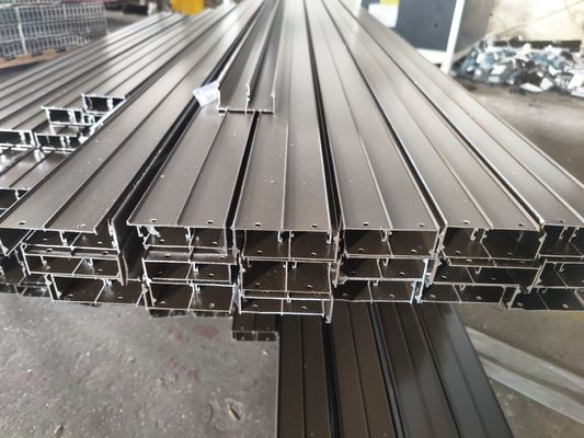 ملفات تعريفية من الألومنيوم في جنوب أفريقيا لنوافذ الإطار المفصلي، طلاء مسحوق أبيض