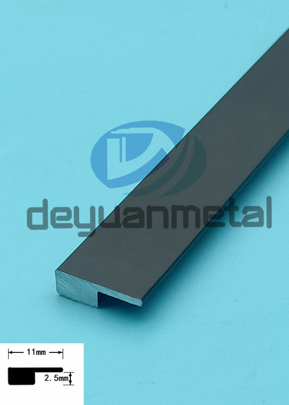 2.5mm واقية 6463 الألومنيوم T الملامح الجدار لوحة السقف بلاط الديكور حافة القابضة