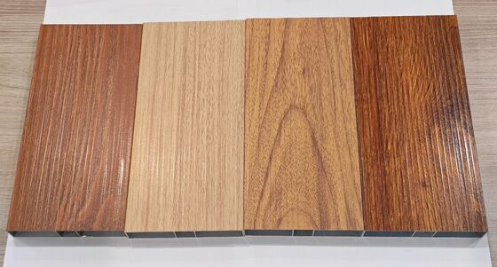 6063 ملفات تعبئة من الألومنيوم مع الحبوب الخشبية OAK مع الملمس المصنوعة خصيصا